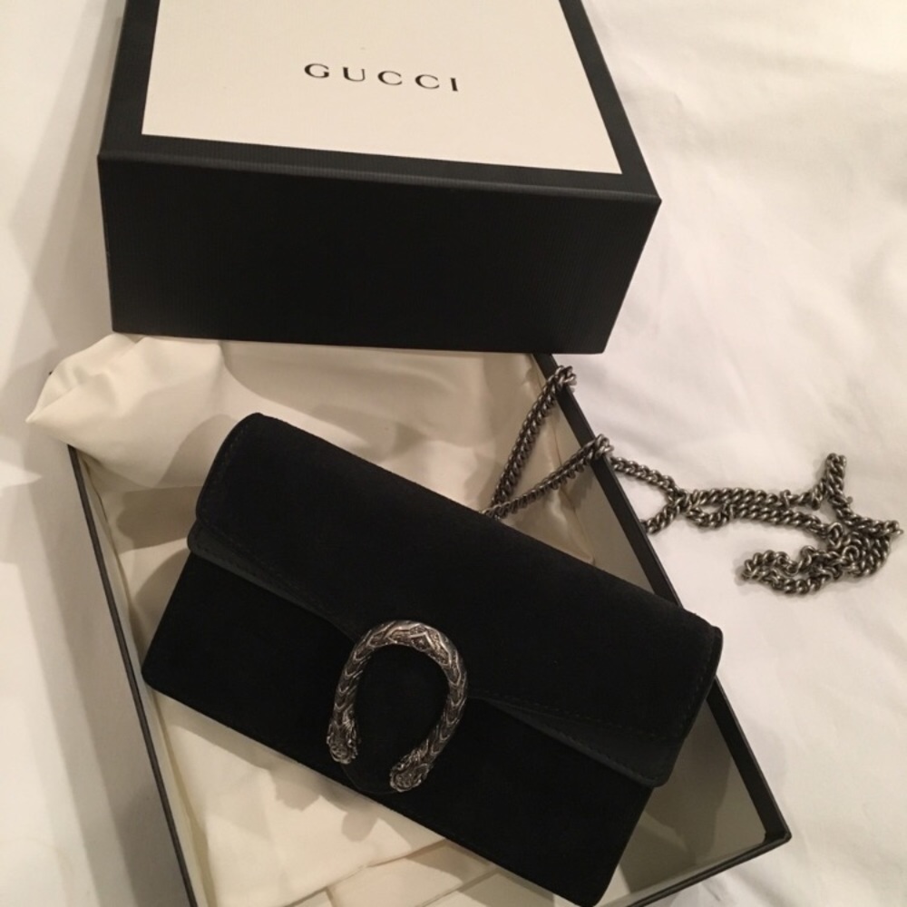 Gucci mini messenger bag